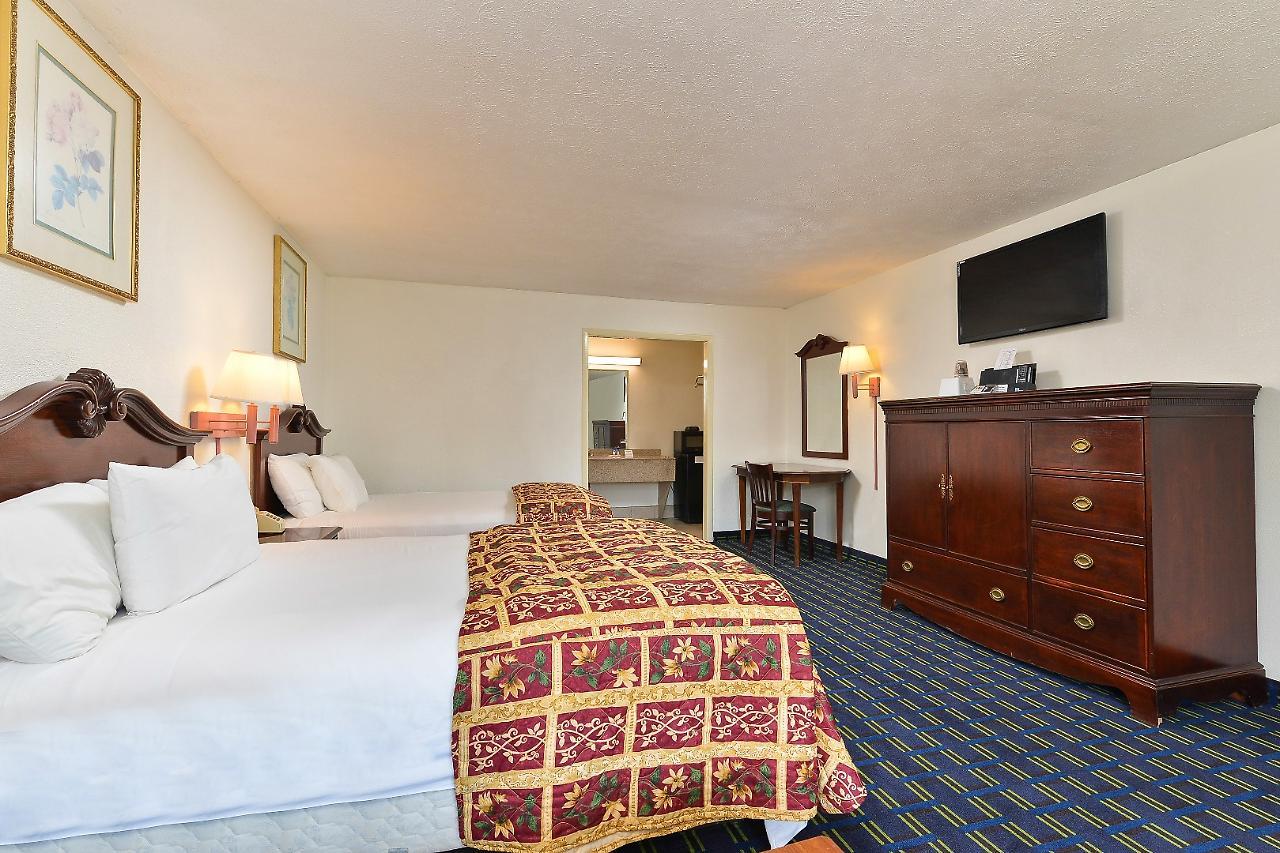 Americas Best Value Inn Suites South Boston Exteriér fotografie