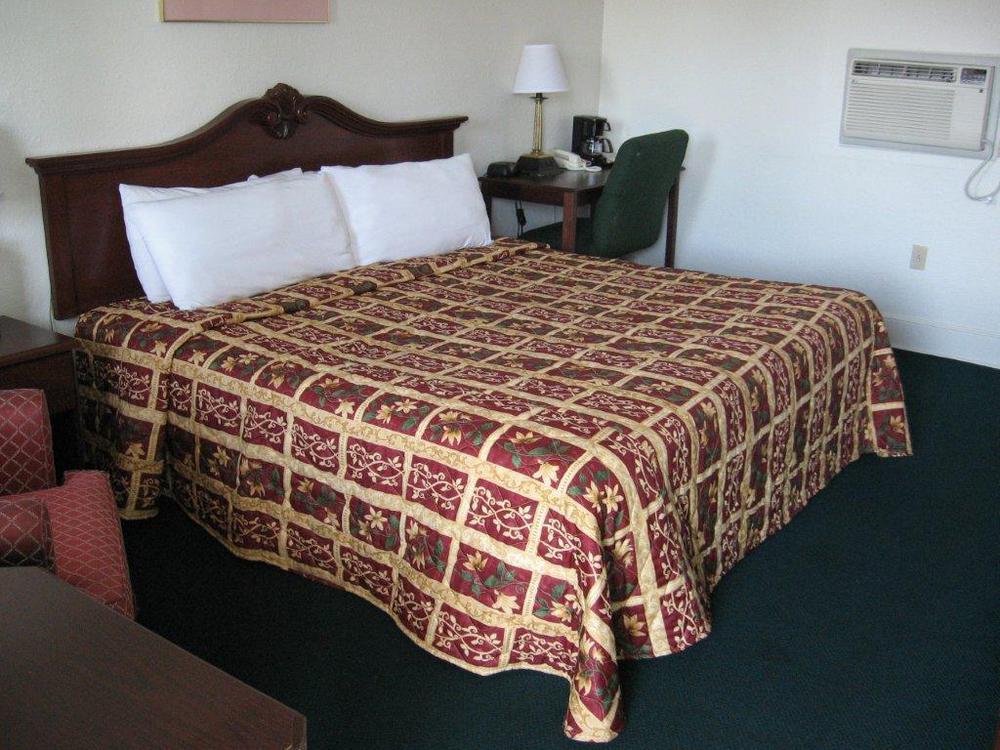 Americas Best Value Inn Suites South Boston Pokoj fotografie